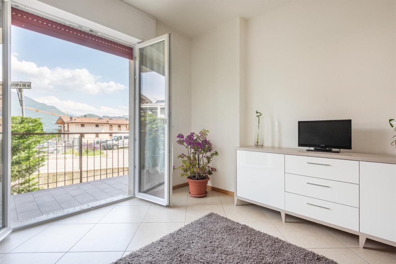 Residenza Elisabetta Lägenhet Riva del Garda Exteriör bild